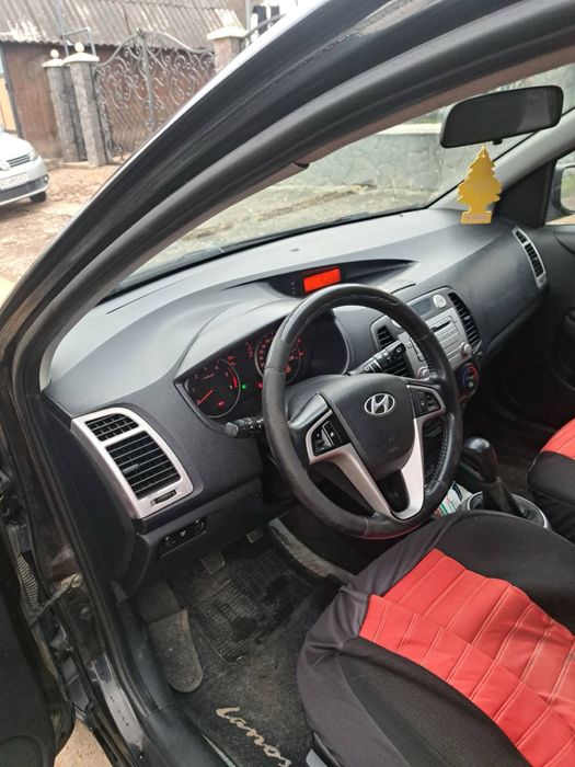 Продам Hyundai i20