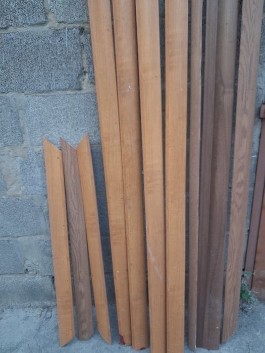 Продам межкомнатные двери 2 штуки 2000×800
