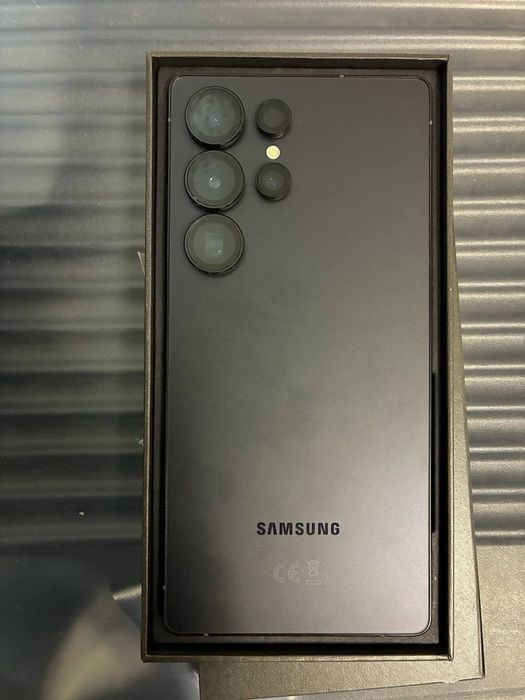 Телефон Samsung Galaxy S25 Ultra