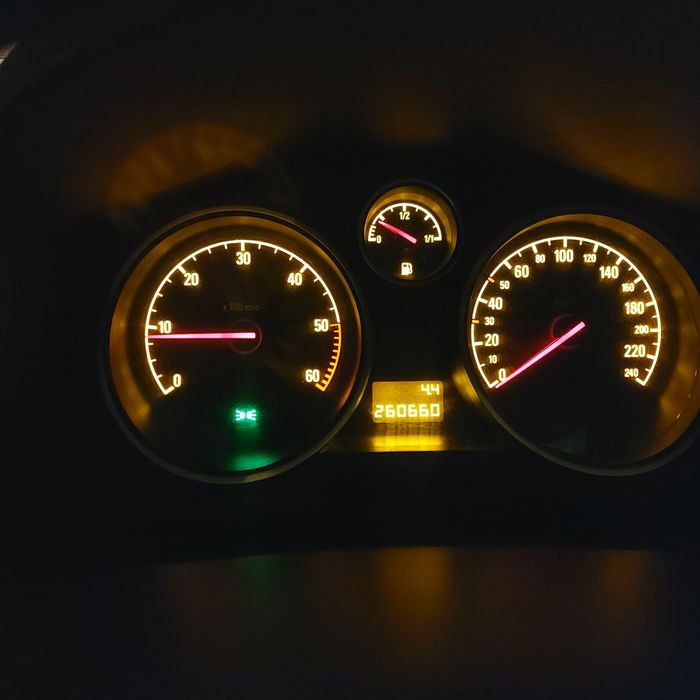 Astra h twintop 1.9 150 km