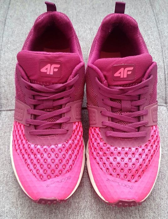 4F buty do biegania damskie MoonRunner różowe r. 36
4F buty do biegani
