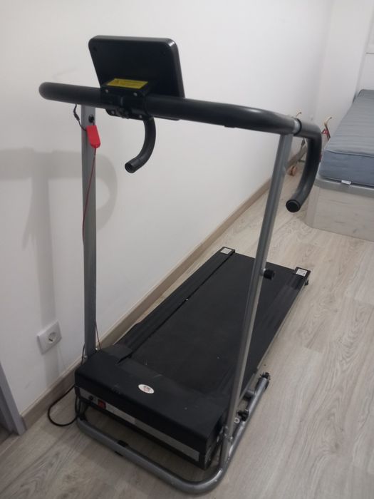 Treadmill/Walking Machine (Homcom)447247395681085442