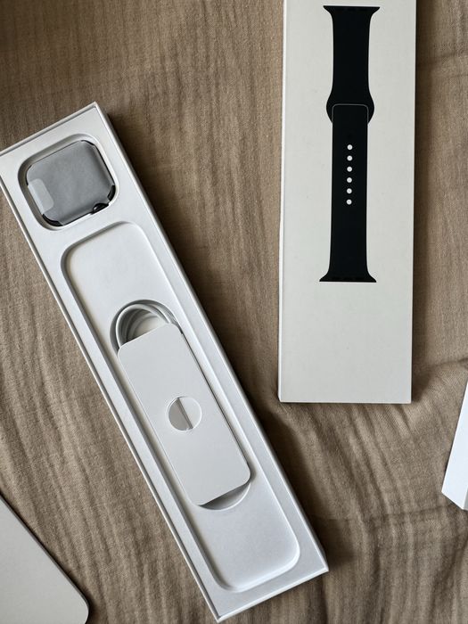 Apple Watch SE 44 mm GPS - Midnight