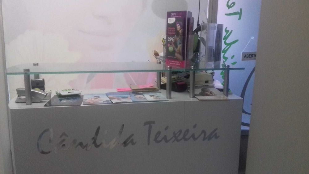 Trespasse de Espaço de Estética Pronto a Funcionar – Coimbra (Rua António José de Almeida)