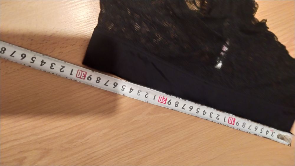 Figi damskie. Piękne koronkowe figi. Rozmiar tak na xs.