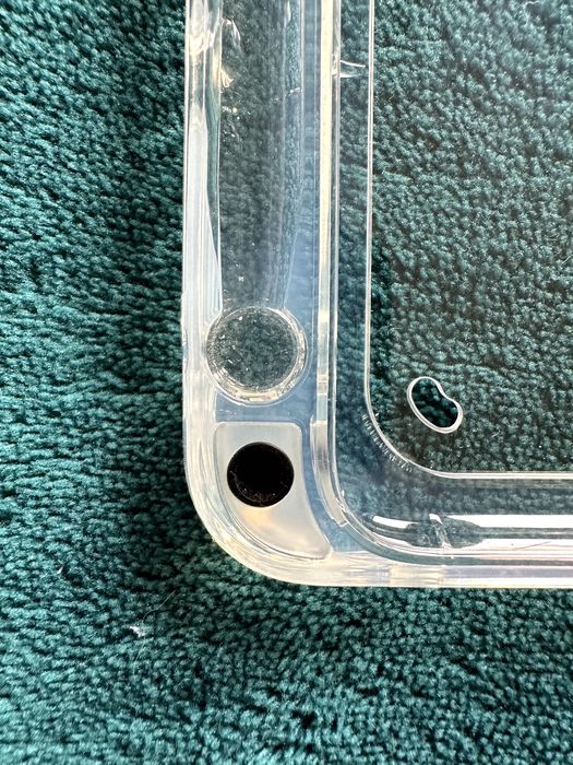 Transparent iPad Case for 5th/6th Generation64284350055297123