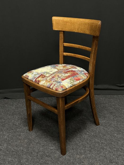 Zestaw krzeseł tapicerowanych Fameg Prl