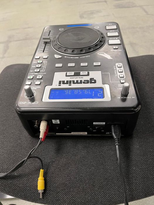 DJ-програвач Gemini CFX-20