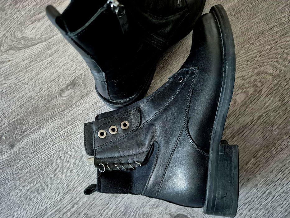 Czarne skórzane botki damskie na zamek 38 gino rossi