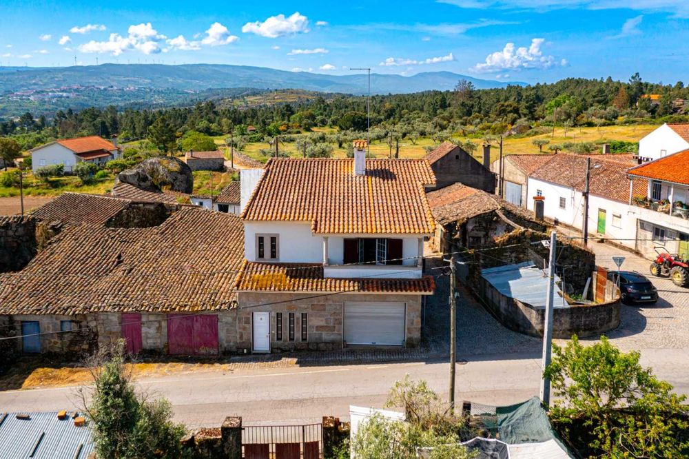 Moradia na zona de Celorico da Beira — Guarda, Guarda