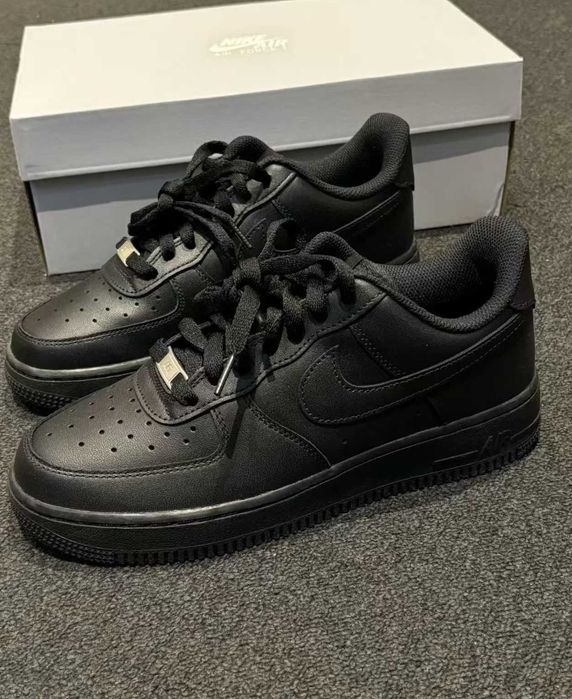 Nike Air Force 1 Low 07 Czarny Rozmiar•38,5
