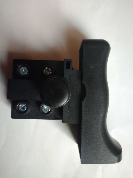 Кнопка пуску для електроінструменту.Кшм.