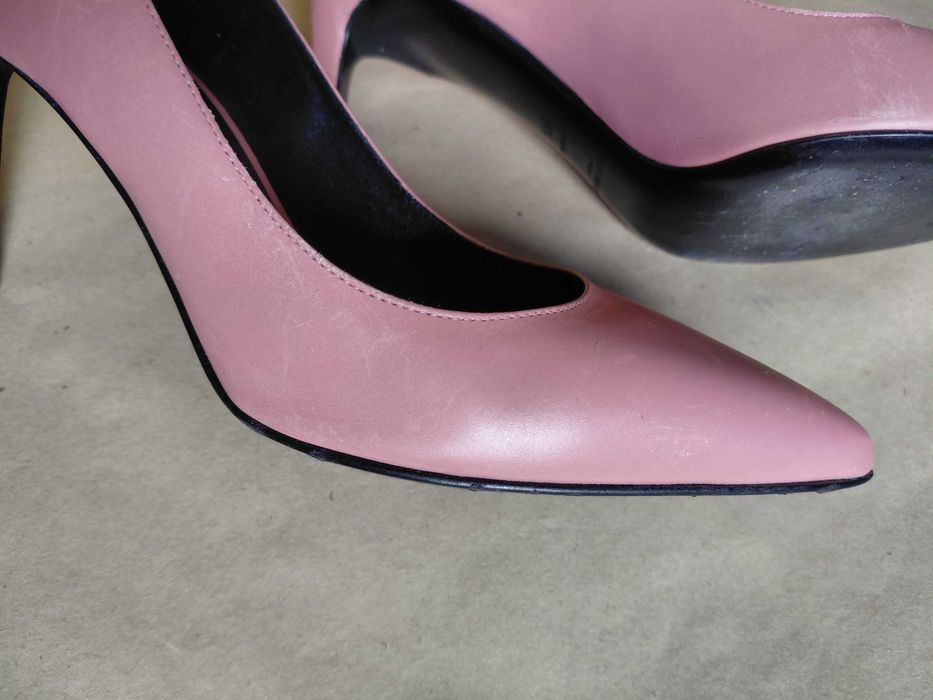 Класичні туфлі-лодочки Saint Laurent р. 36 1/2