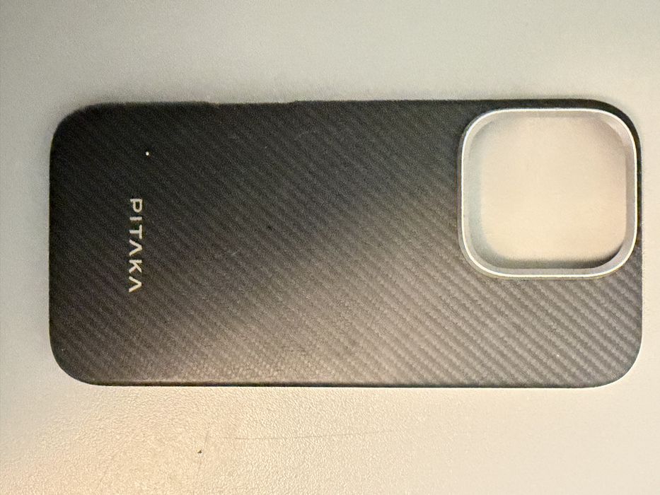 Захисний чохол для iPhone 16 pro