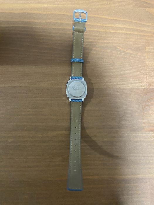 Casio LA670WE como novo