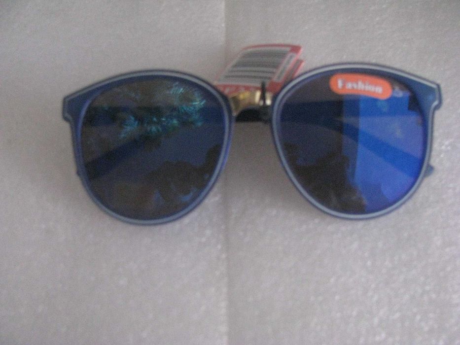 Nowe okulary przeciwsłoneczne Brandex fashion