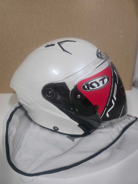 Syndyk sprzeda kask motocyklowy KYT NFJ rozm. XL