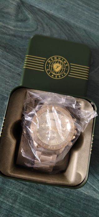 Zegarek Fossil złoty