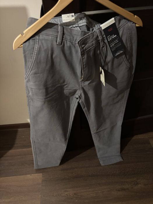 Чіноси Levis XX Chino Slim Taper 30x30 розмір