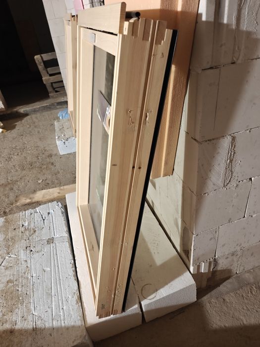 2 okna kolankowe FAKRO 78x115 BXP P50 7016 antracyt