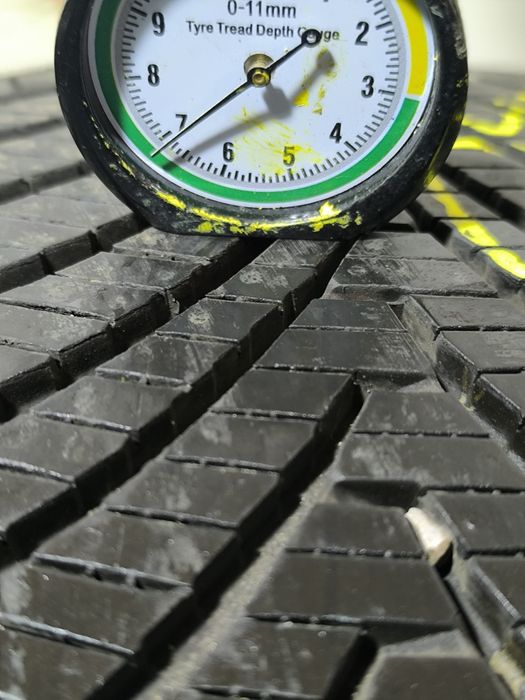 : Opona Kumho Salus 4s 245/40/18 pojedynka