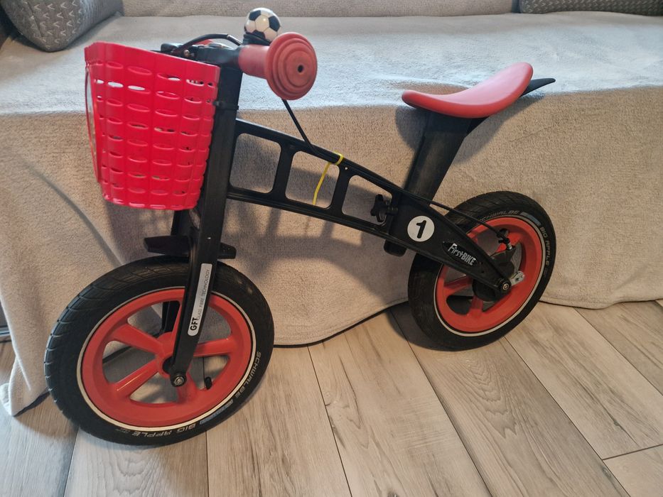 FIRST BIKE rower biegowy