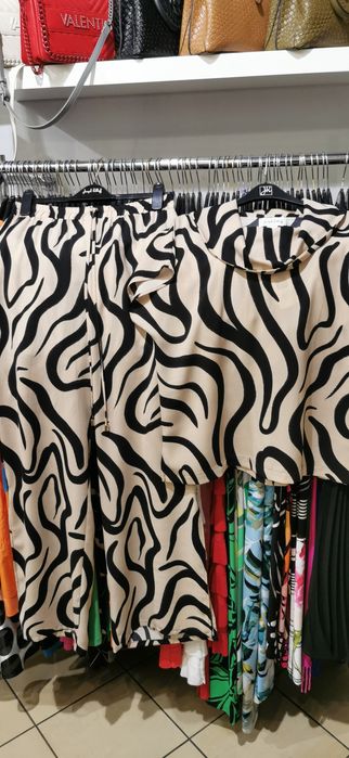 Komplet Joseph Ribkoff 252212, 10