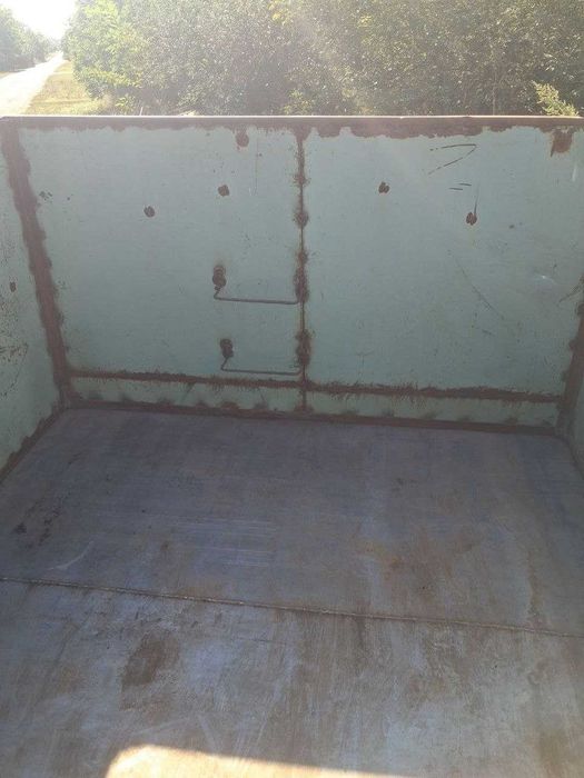 Тракторний прицеп 2ПТС-4