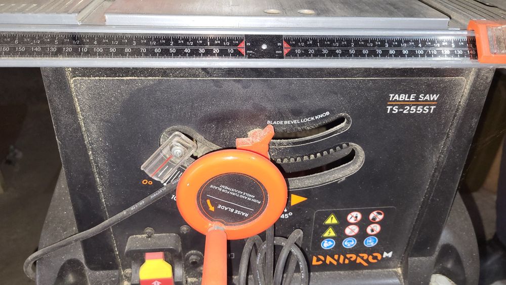 Распиловочный стол Dnipro-M TS-255