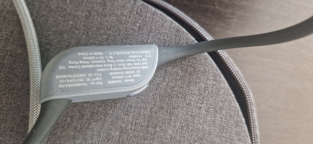 Auriculares Bluetooth PHILIPS TAA6606BK (Open Ear - Microfone - Preto)