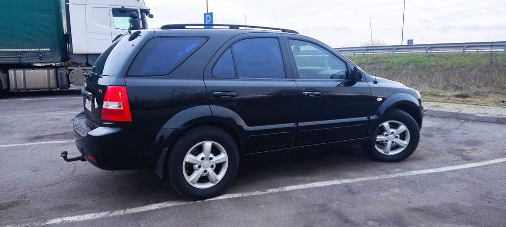 Автомобіль кіа соренто