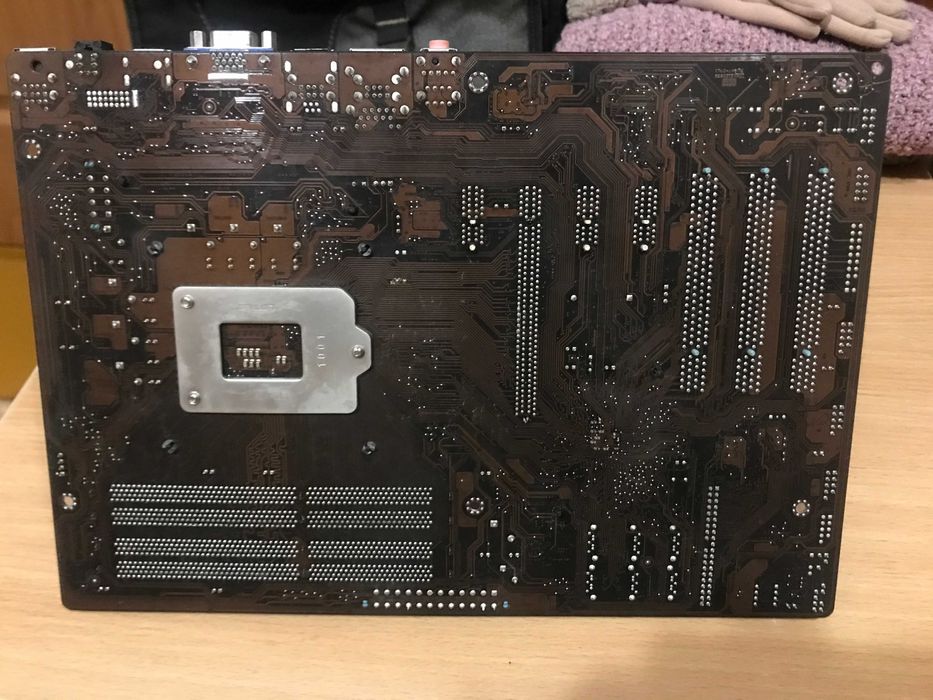 Комплект материнська плата Asus P7H55-V + Core-i3 550 і ОЗУ DDR3 8Gb.