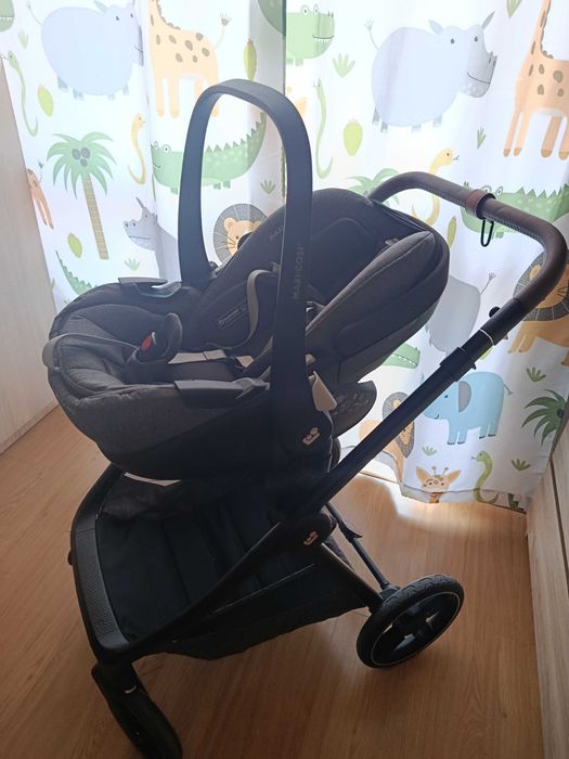 Carrinho de bebé maxi coxi