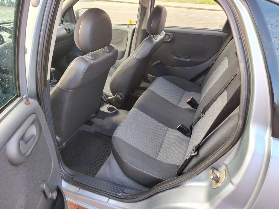 Opel Corsa C 1.2 16V 80KM