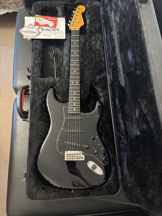 Fender Ltd Edition American statyward Blackout Stratocaster