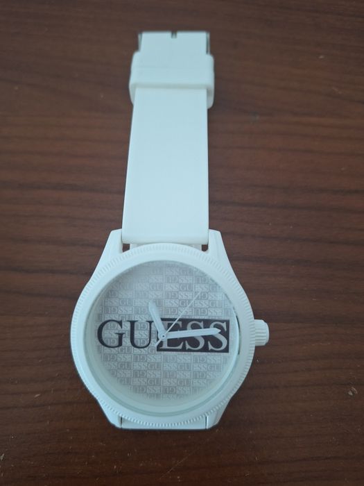 Relógio Guess branco