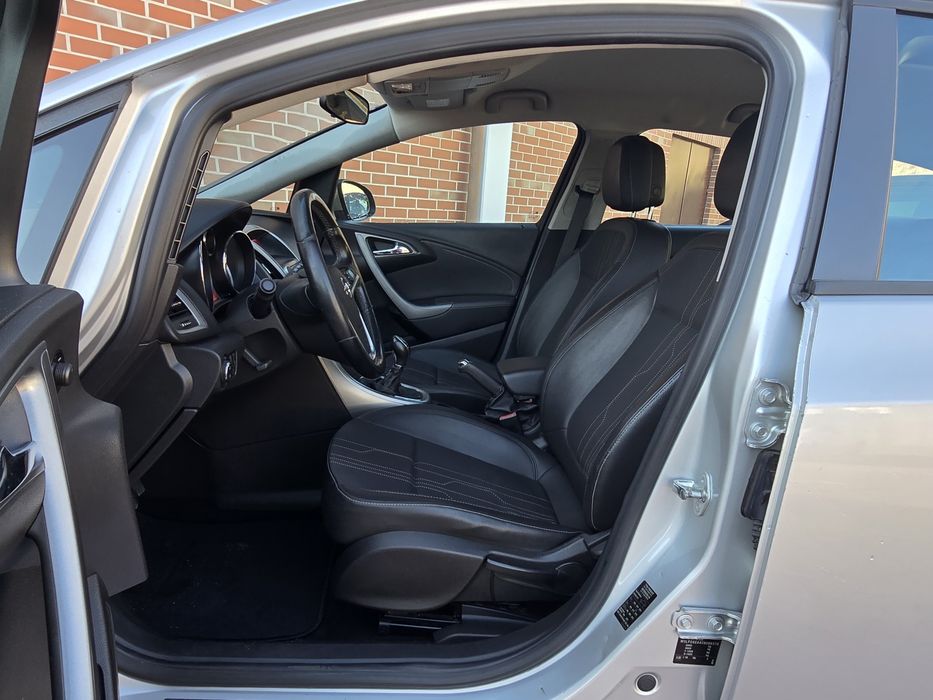 Opel Astra Sports Tourer 1.3 CDTI 95CV