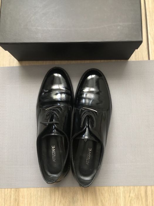 Продам жіночі шкіряні черевики