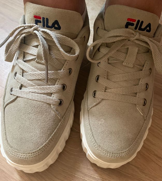 Fila sneakersy sandblast S 36 beżowe