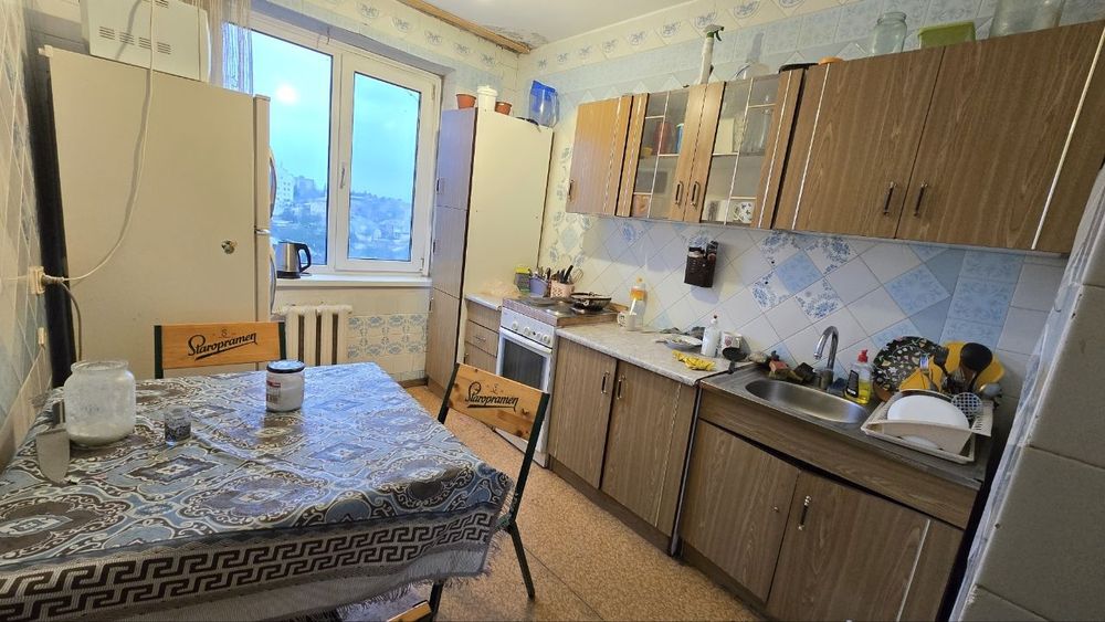 Без комунальних.Кімната для 1 хлопця без власників Урожай