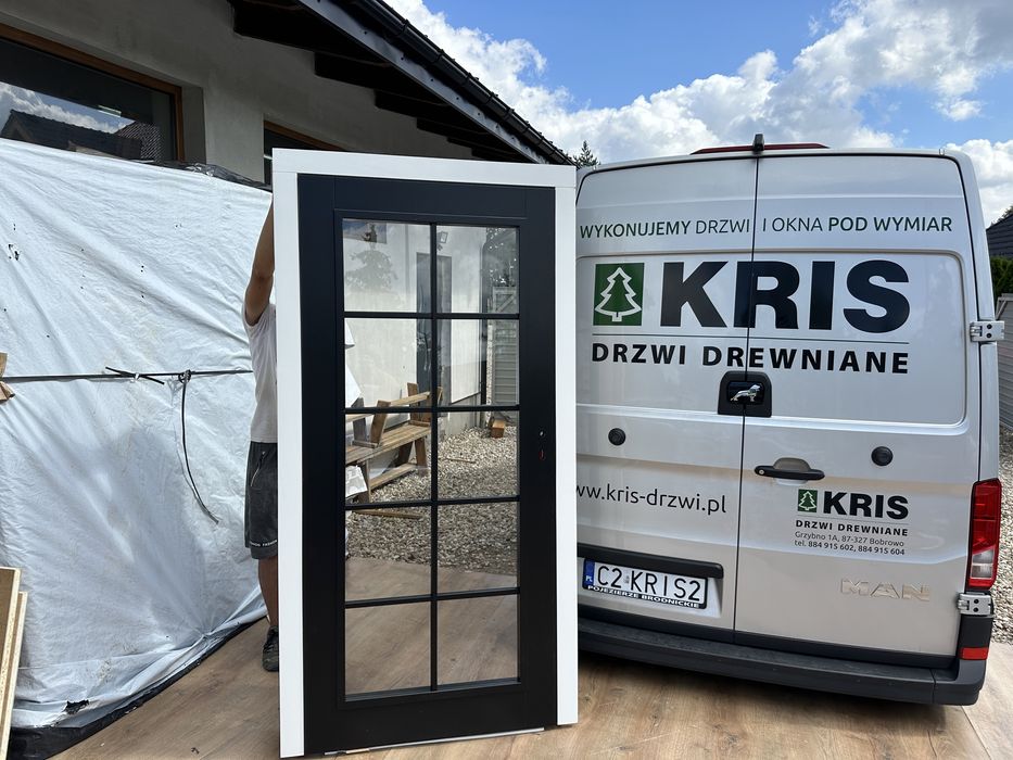 Drzwi drewniane OD RĘKI z ościeżnicą regulowaną bezprzylgowe Czarne