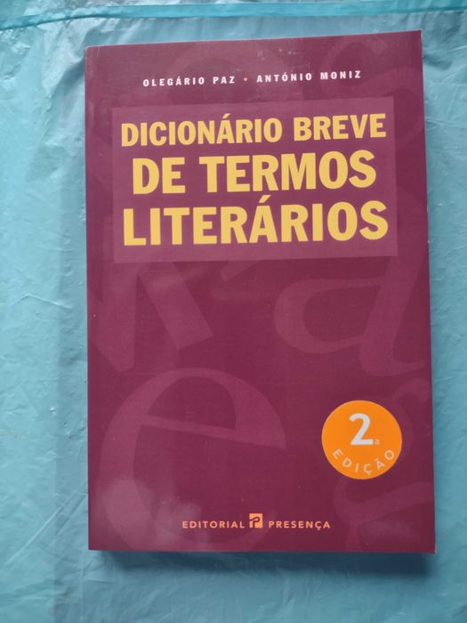 Dicionários e prontuários