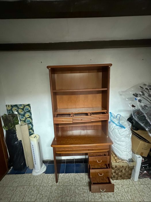 Estante Alta (Famões)