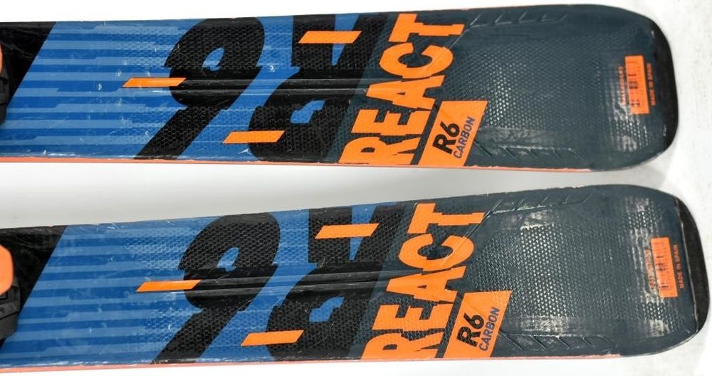 Narty Rossignol React R6 Carbon 156 cm