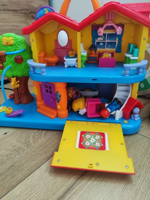 Domek interaktywny z dźwiękiem