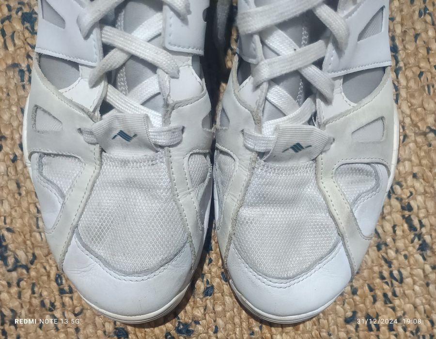 Tênis adidas torsion 44.5