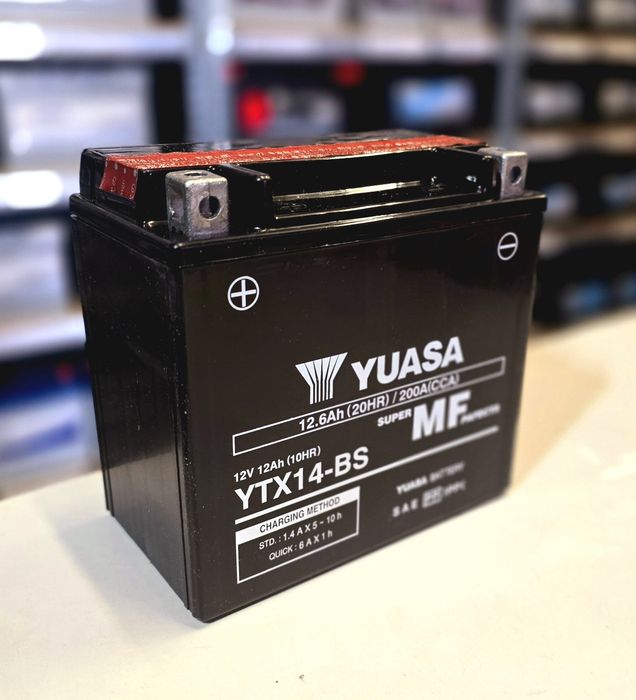 Akumulator motocyklowy AGM YUASA YTX14-BS 12V 12Ah 200A