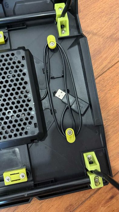 Base de refrigeração NOX Nashi para portátil, com ventoinha USB