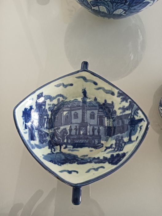 Porcelanas antigas várias de excelente qualidade Como Novas Qualidade*