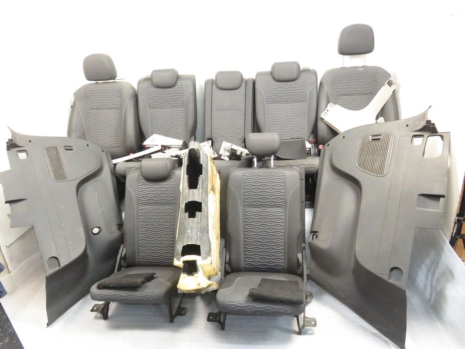 Fotele Komplet Przekladka 7 Osob Opel Zafira C